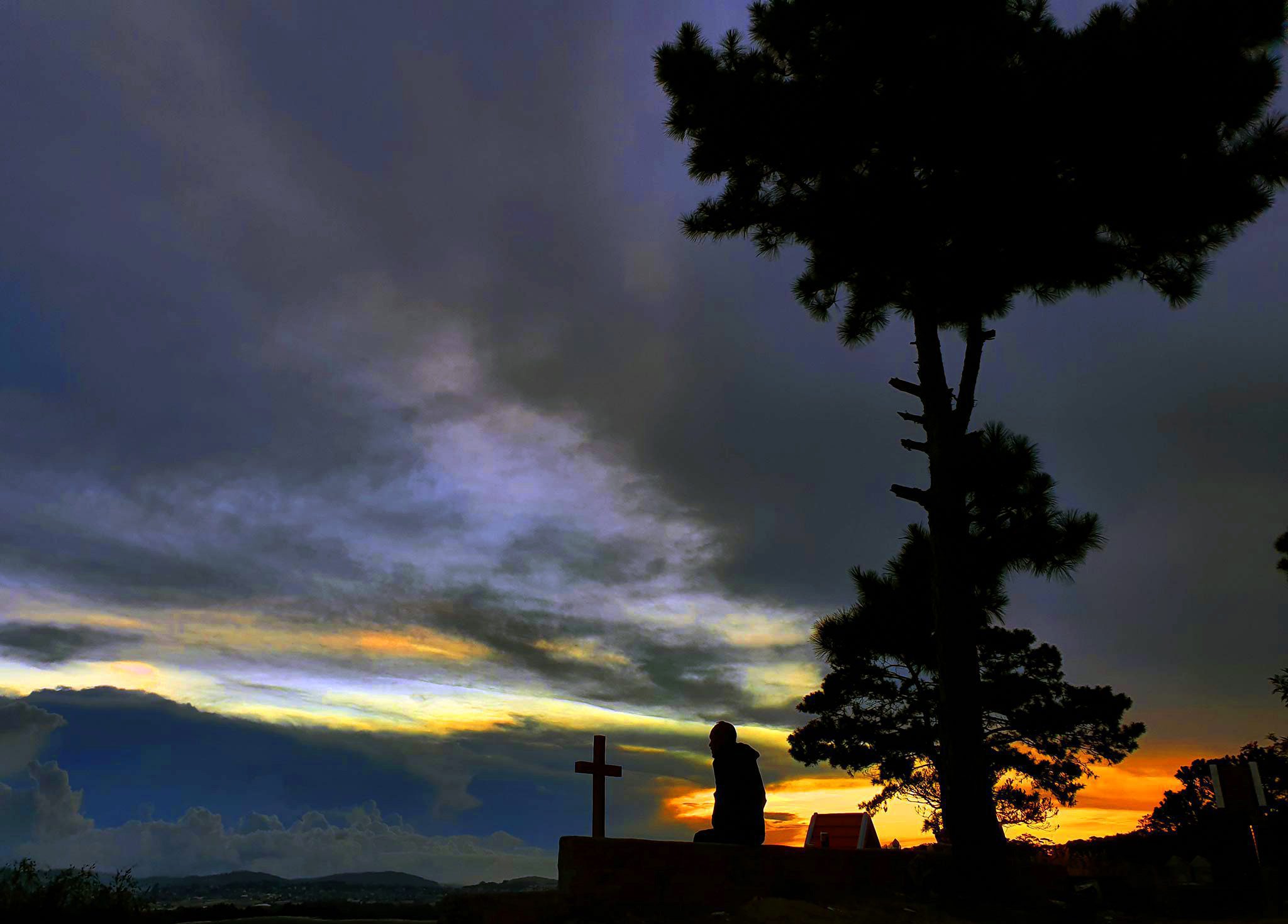 Ảnh "Silhouette" - Rất dễ chụp 5466842 75543744 1268297770038967 5690670206494441472 n 1